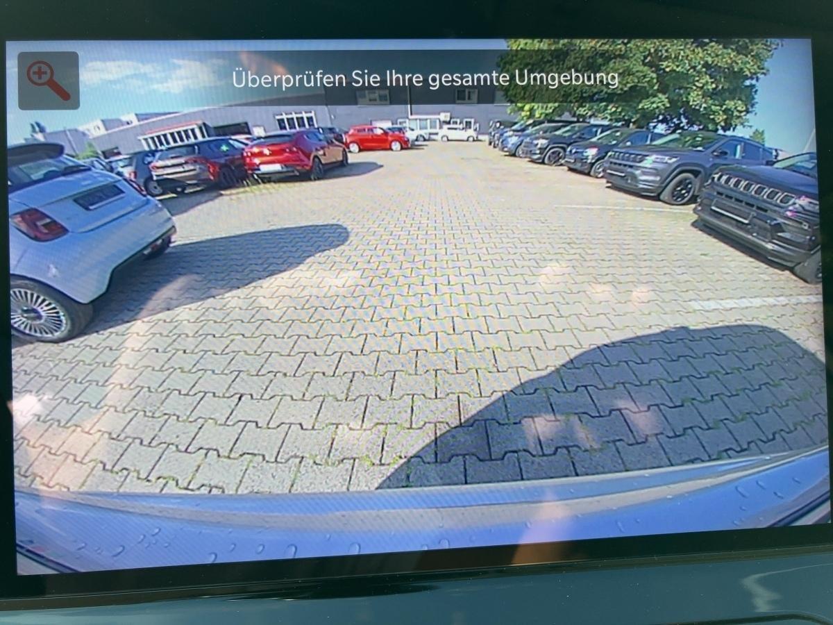 Fahrzeug-Bild 16