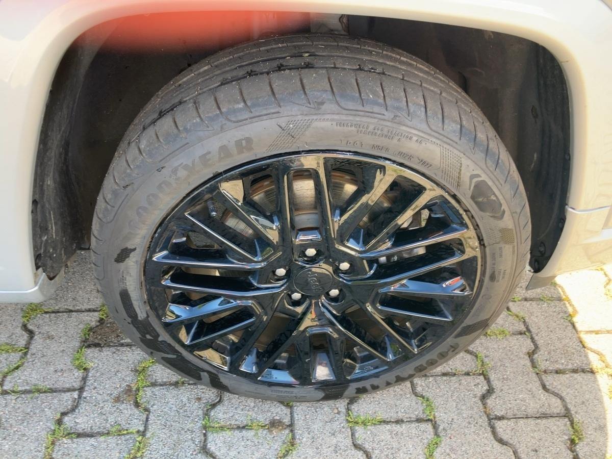 Fahrzeug-Bild 6