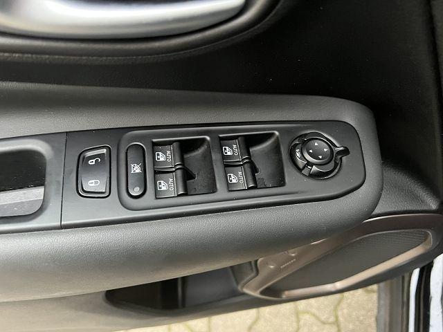 Fahrzeug-Bild 8