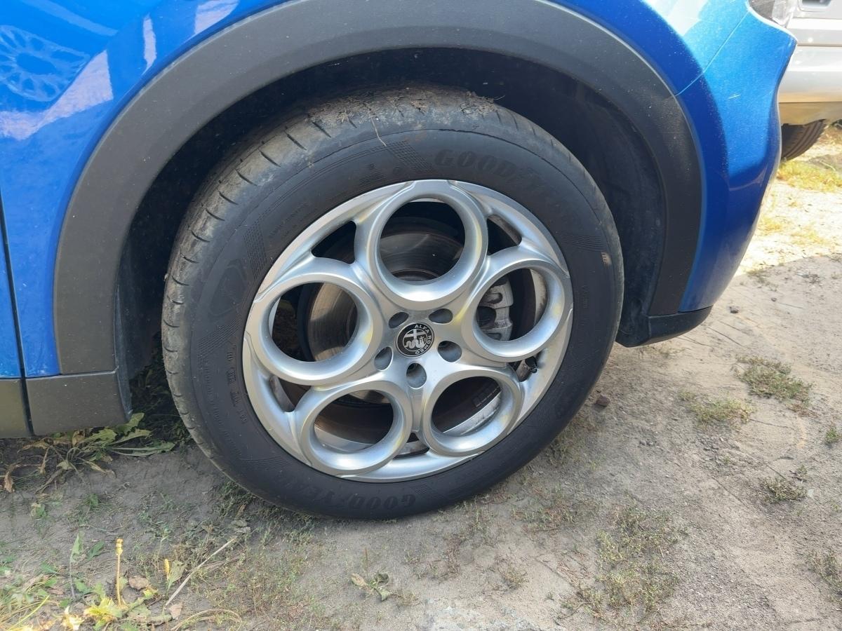 Fahrzeug-Bild 6