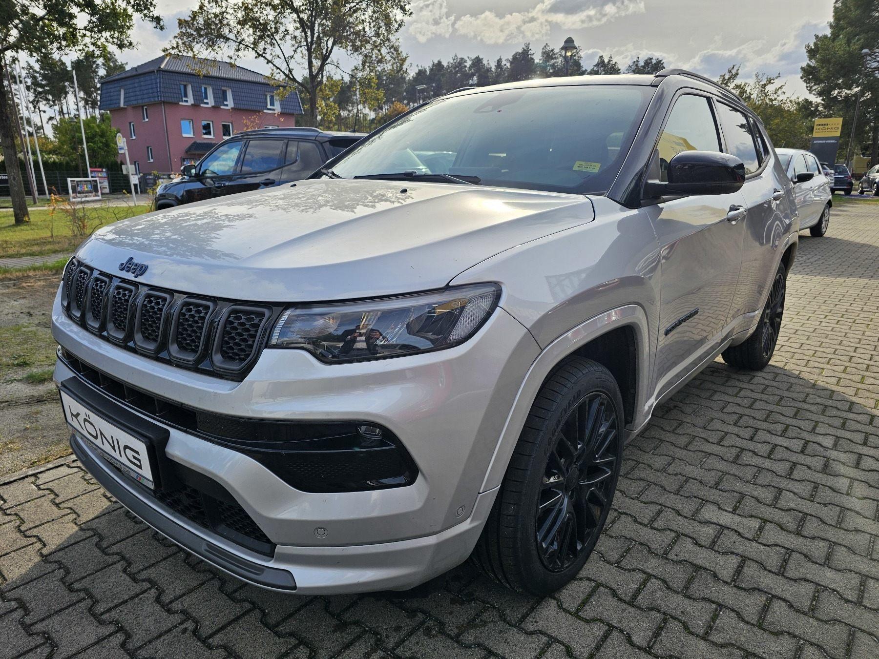 Jeep Compass 1.3 PHEV S Allrad *CarPlay*Kamera*Leder*