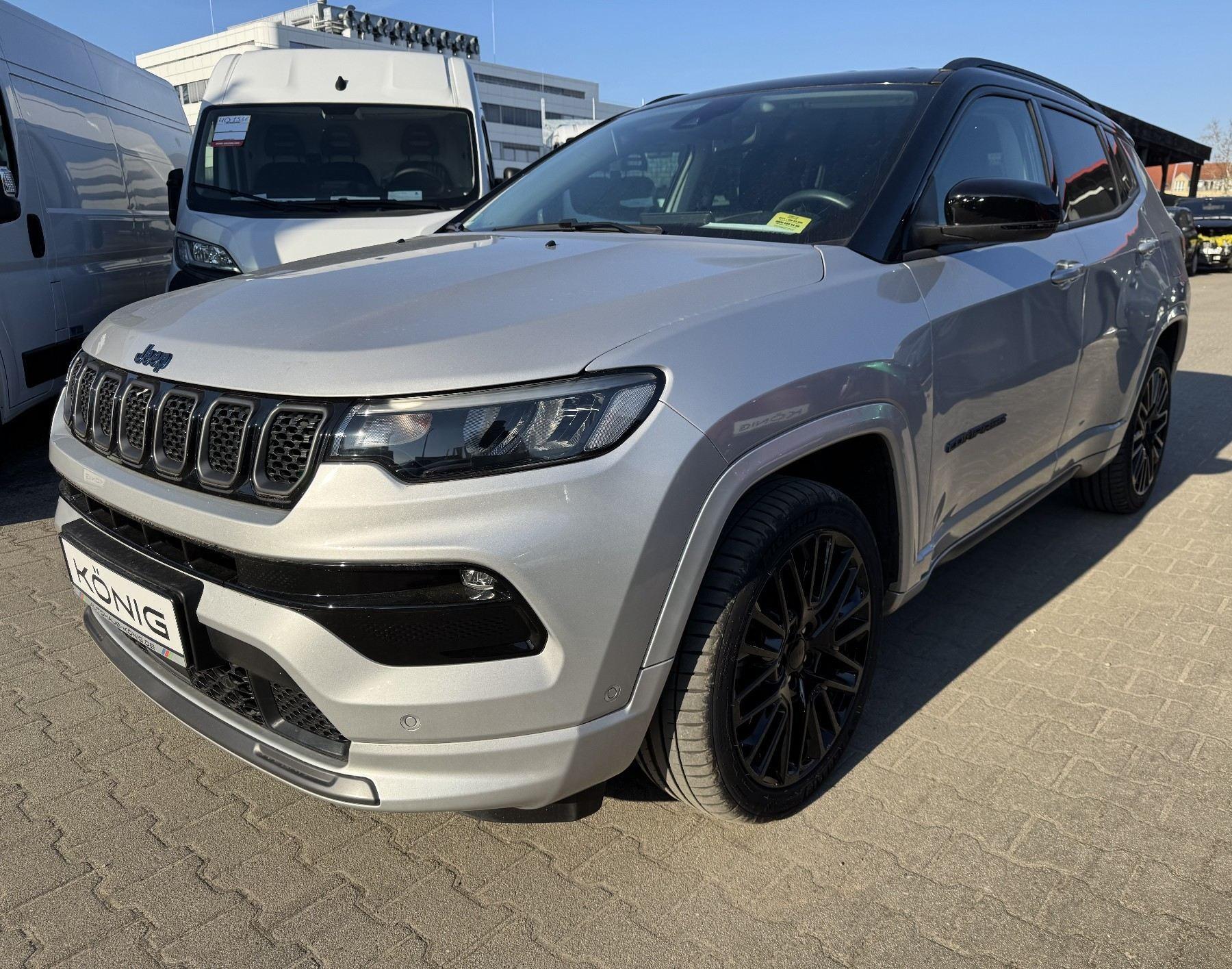 Jeep Compass 1.3 PHEV S Allrad *CarPlay*Kamera*Leder*