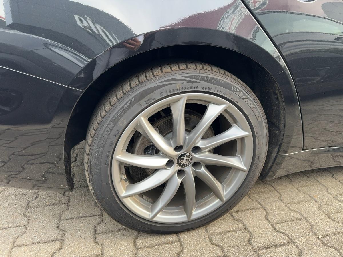 Fahrzeug-Bild 6
