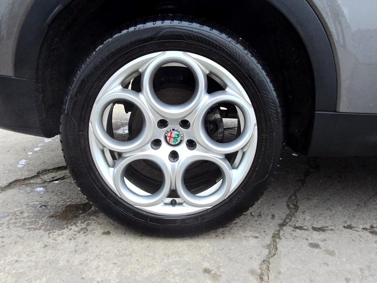 Fahrzeug-Bild 11