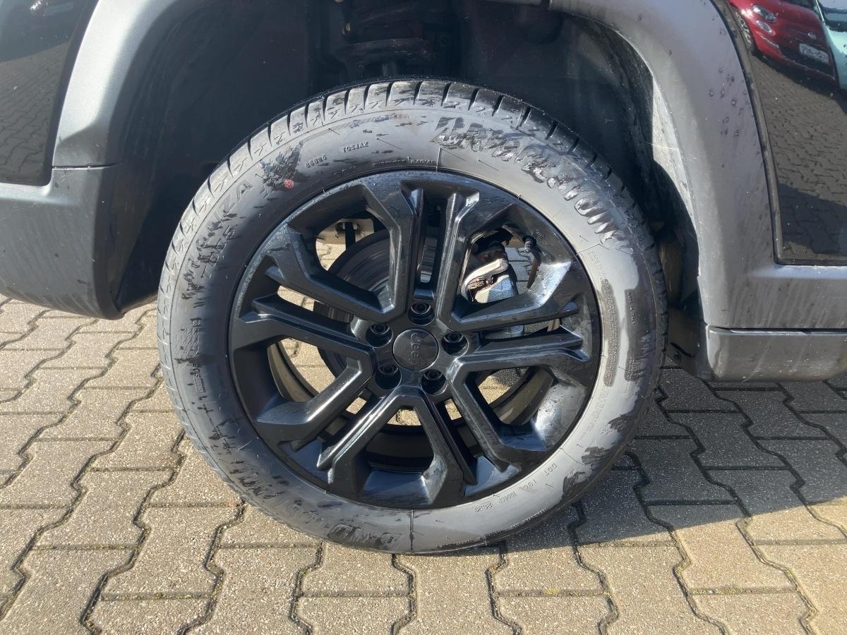 Fahrzeug-Bild 6