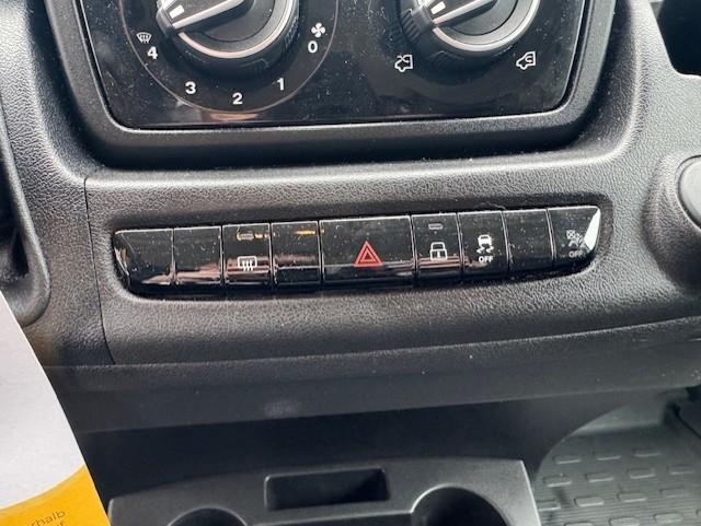 Fahrzeug-Bild 15