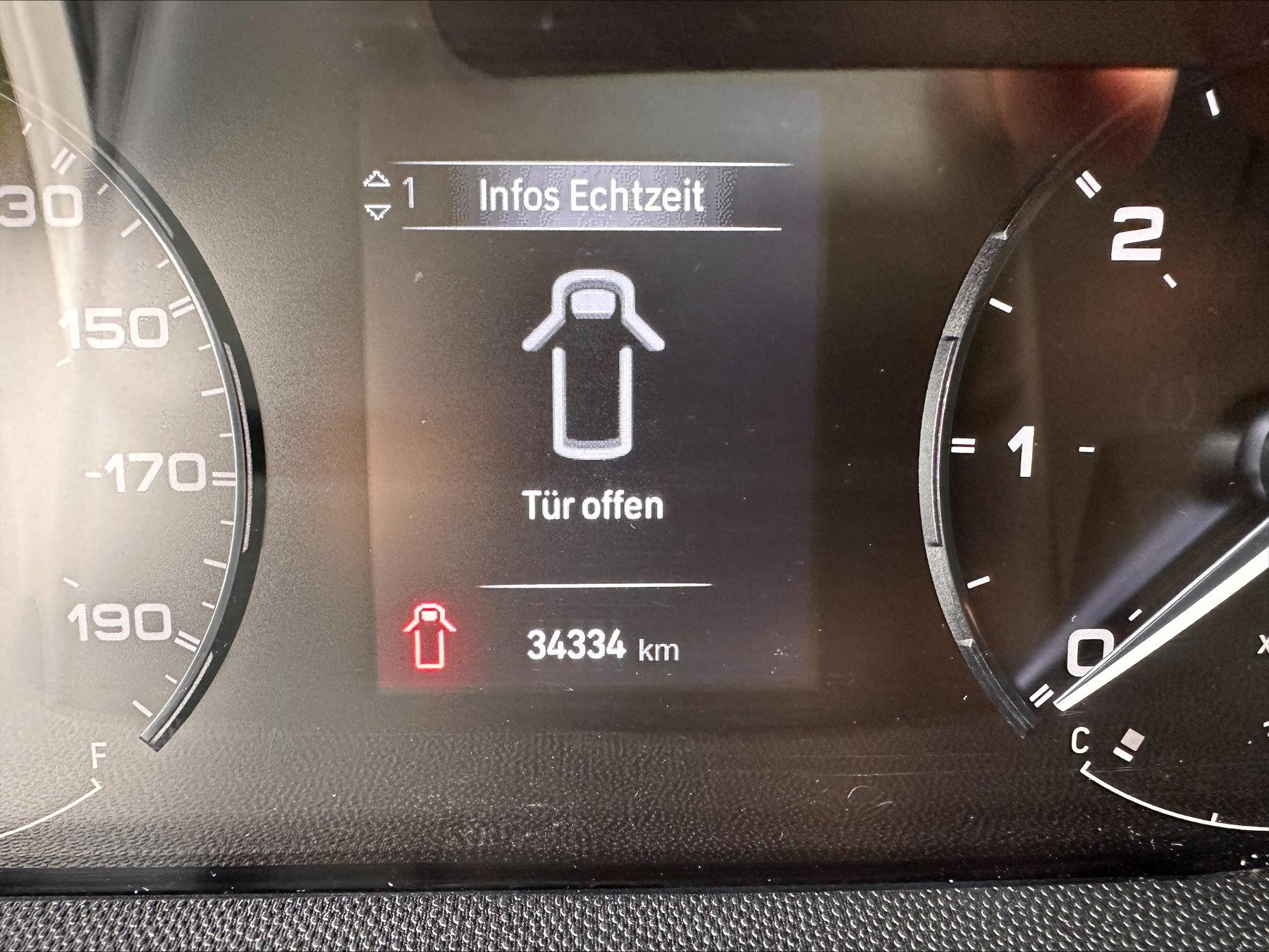 Fahrzeug-Bild 11