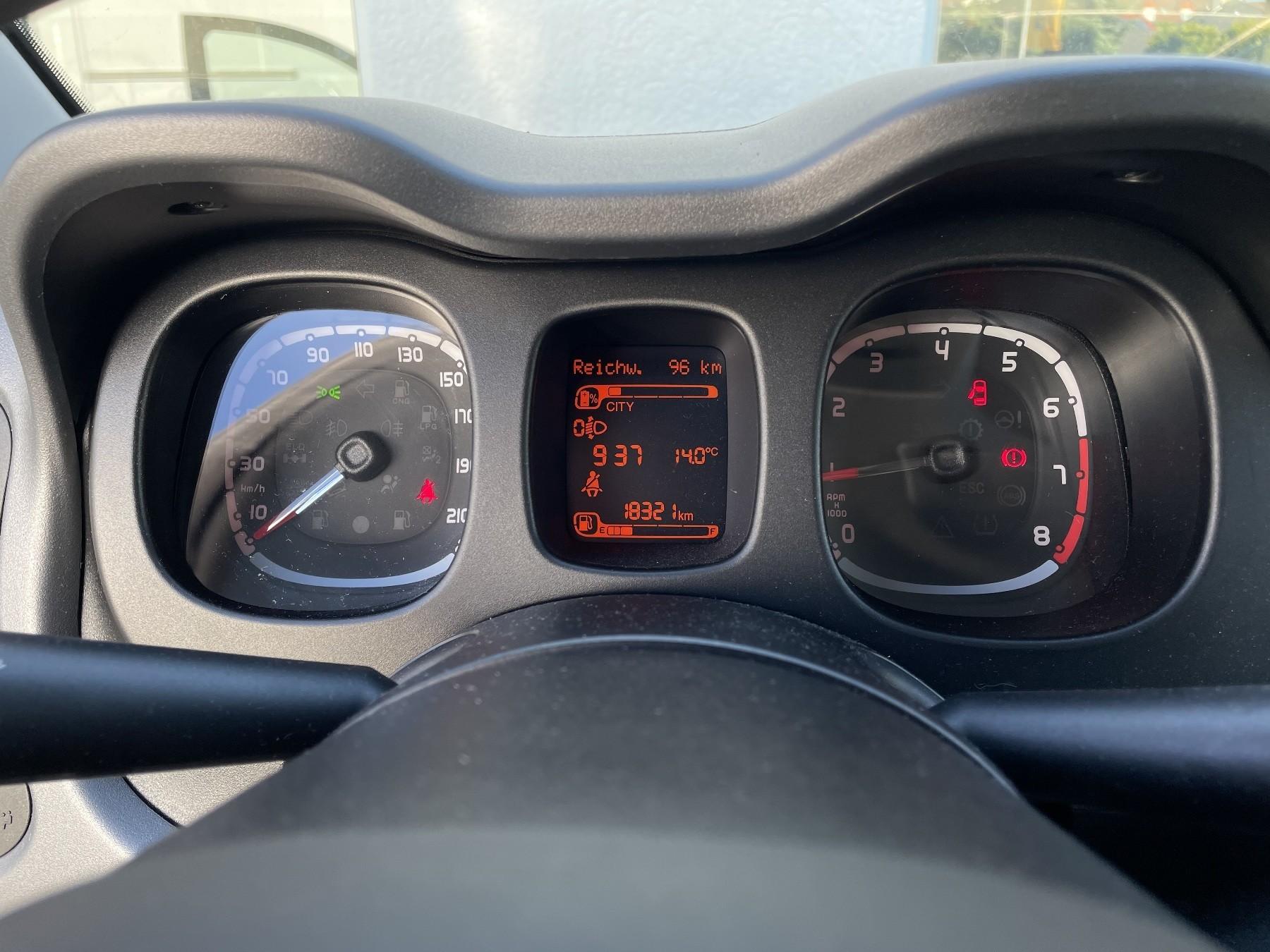 Fahrzeug-Bild 12