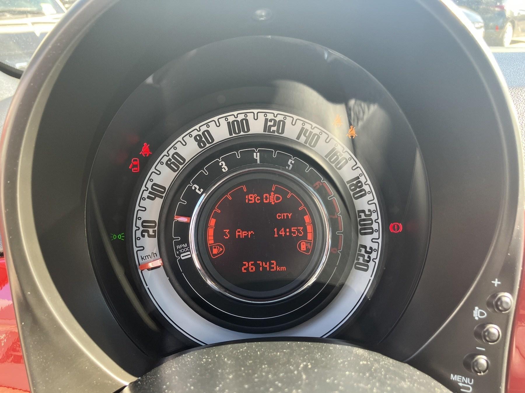 Fahrzeug-Bild 12