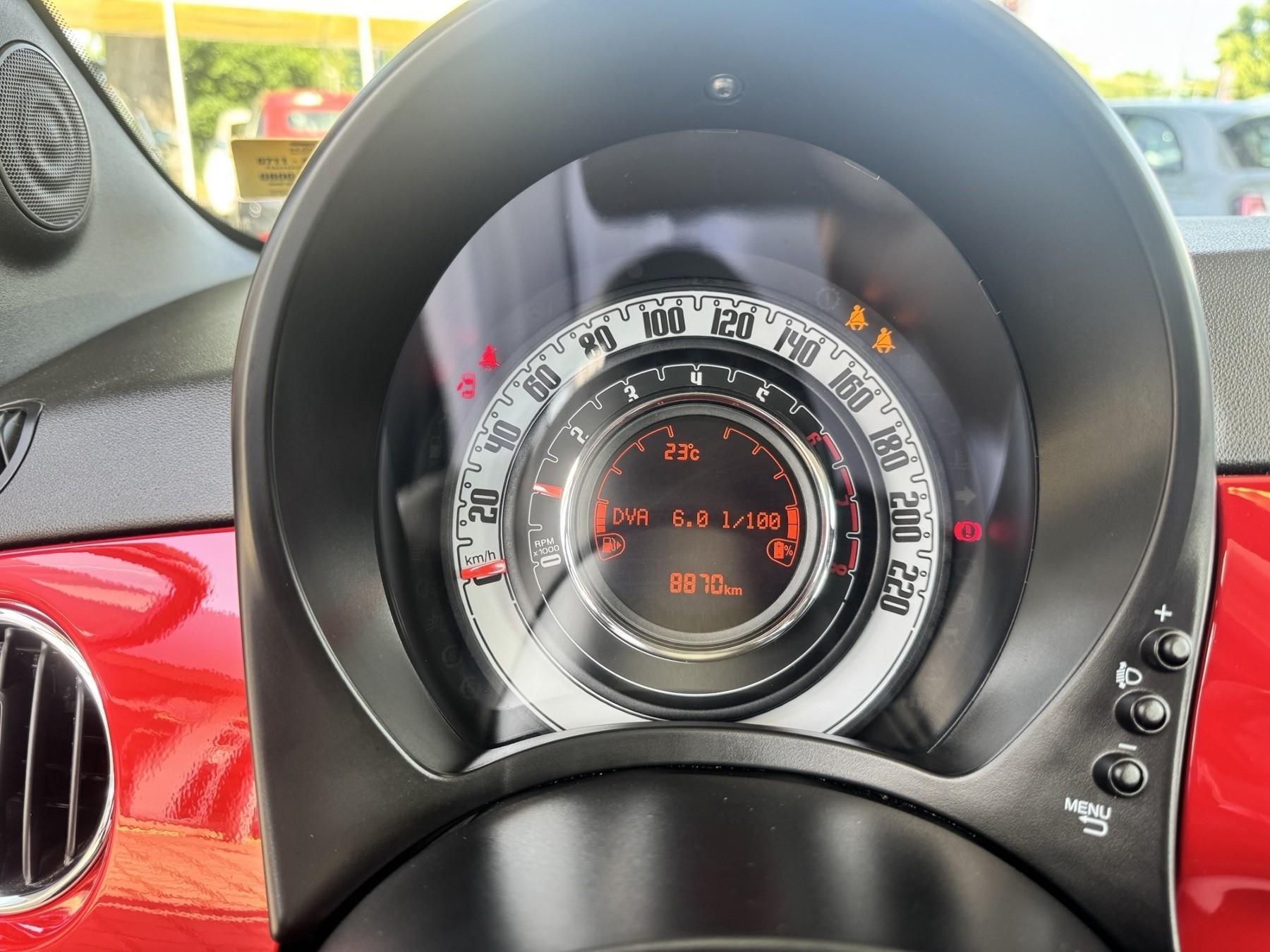 Fahrzeug-Bild 12