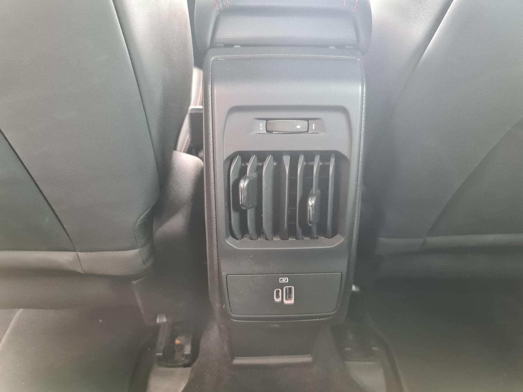 Fahrzeug-Bild 14