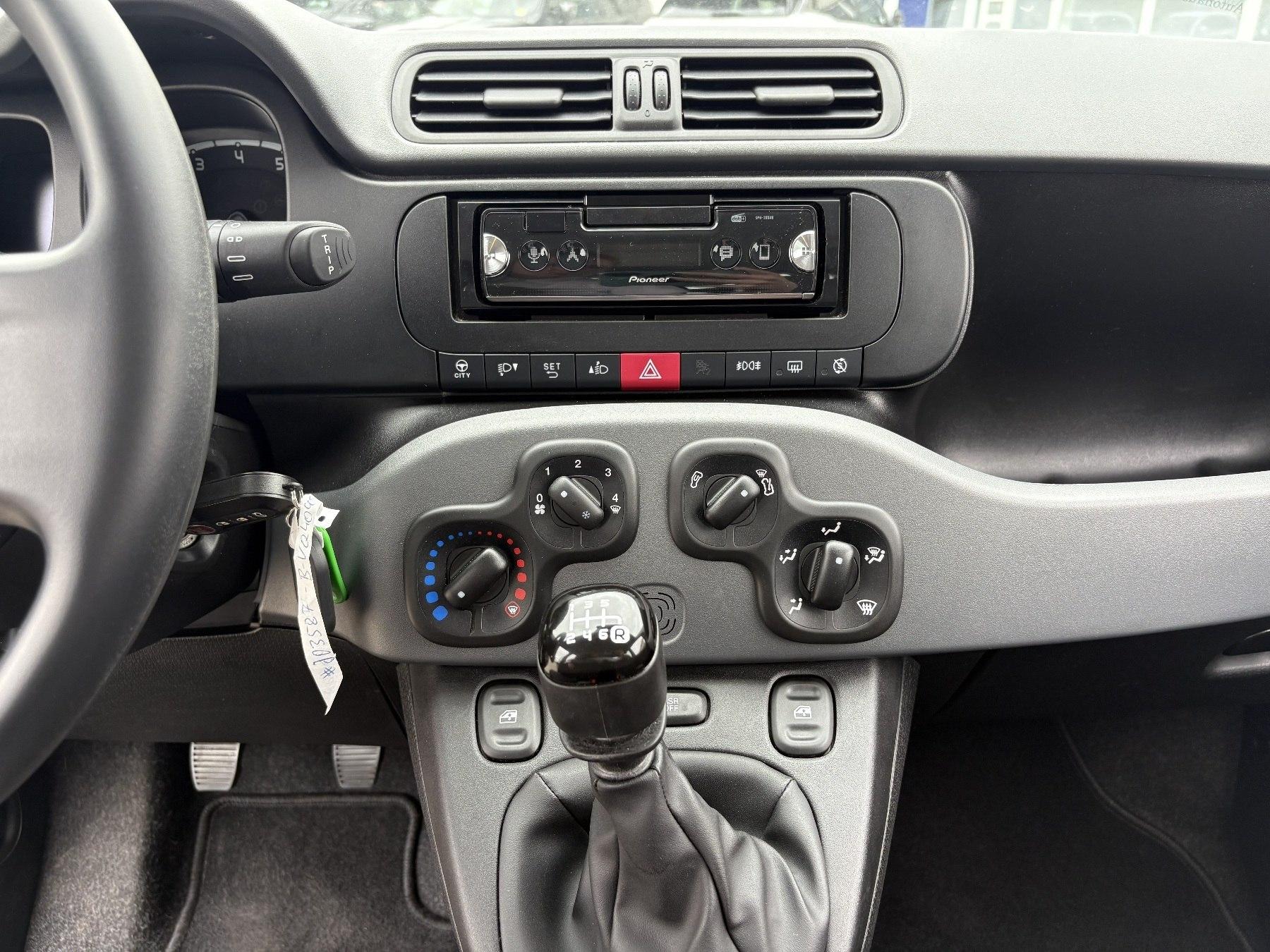 Fahrzeug-Bild 11