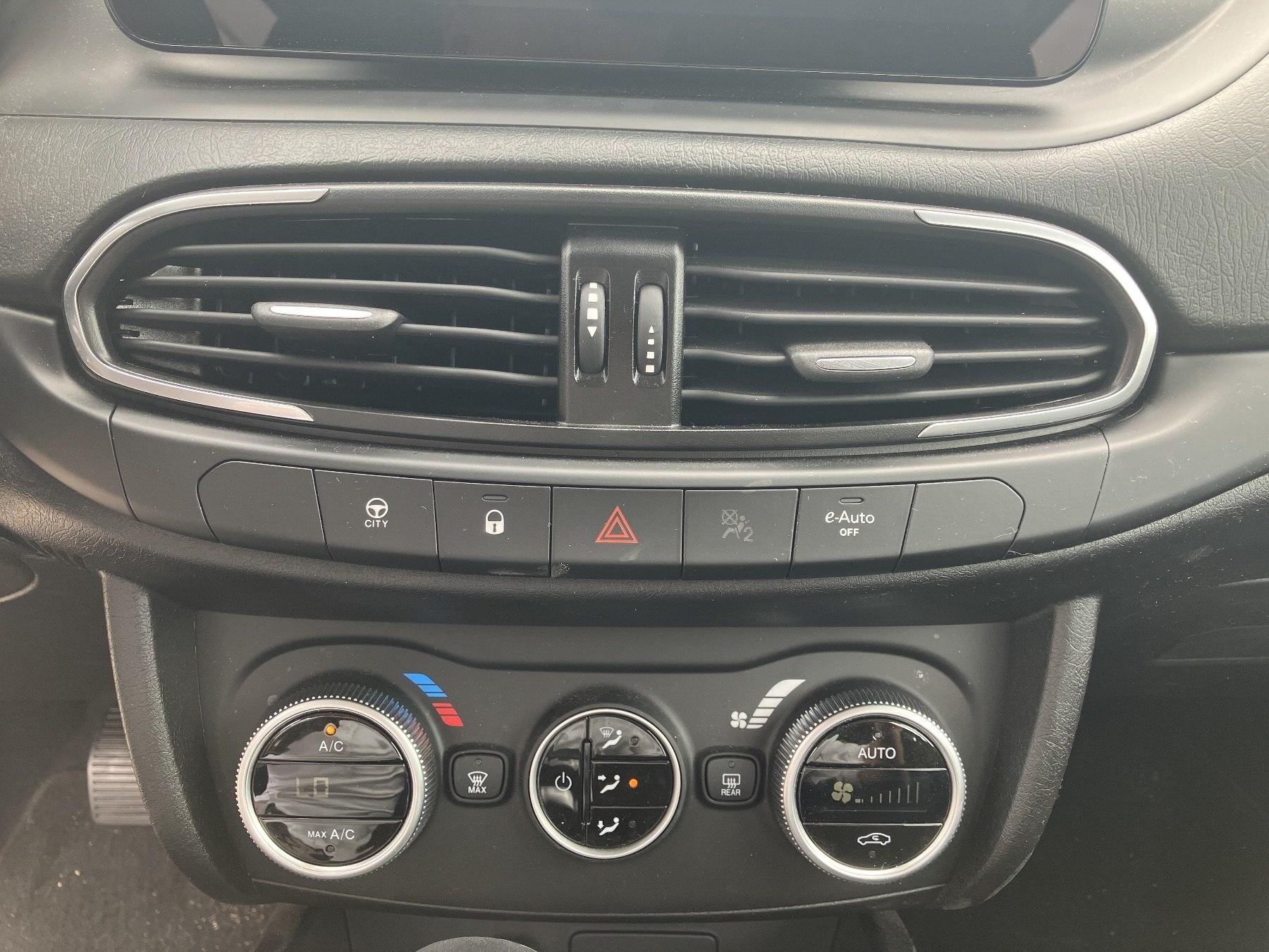 Fahrzeug-Bild 13