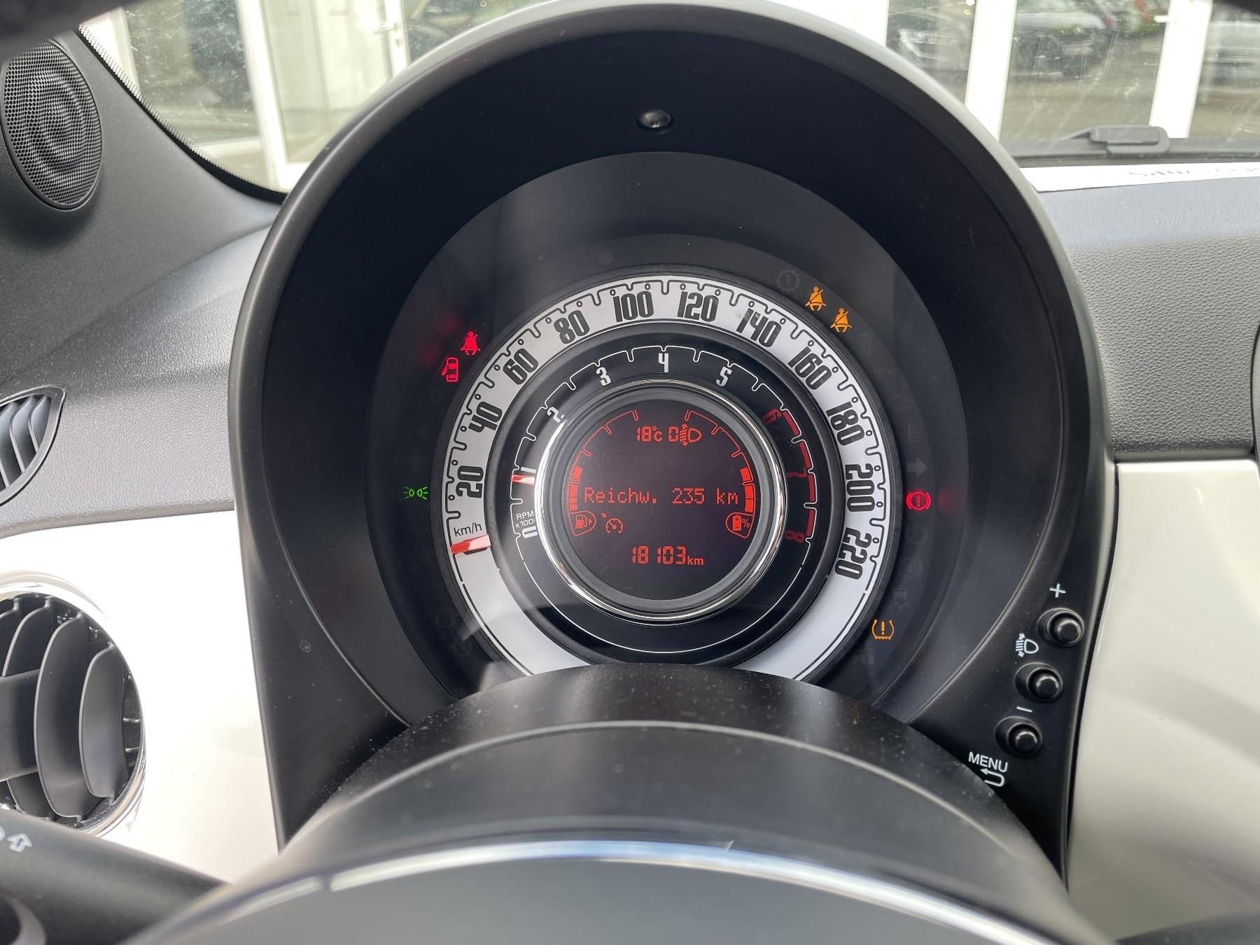 Fahrzeug-Bild 12
