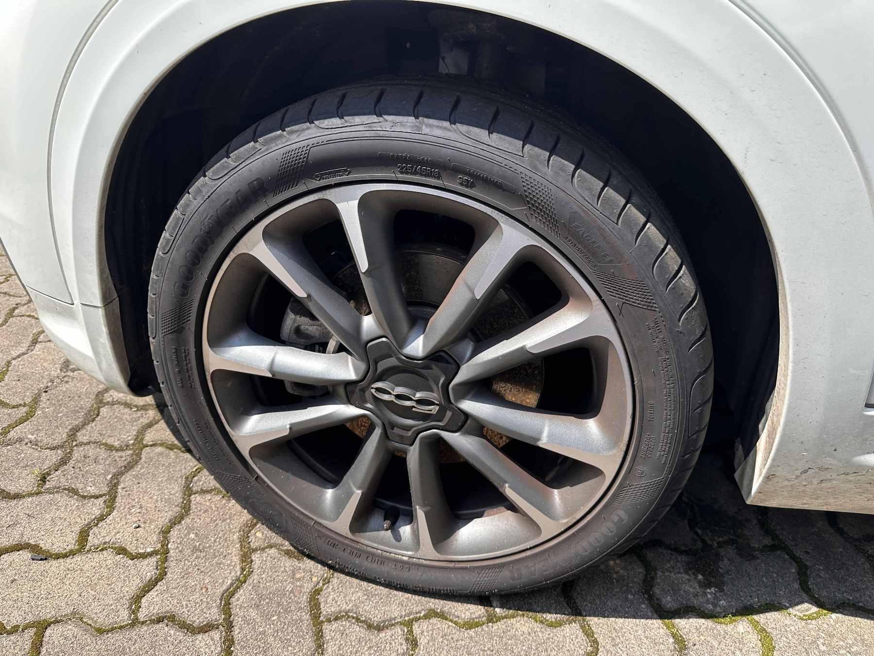 Fahrzeug-Bild 5