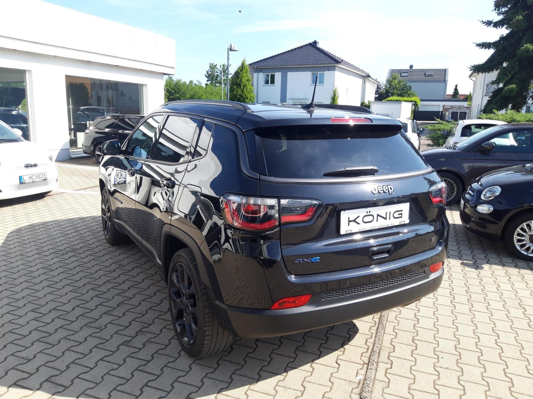 Fahrzeug-Bild 2