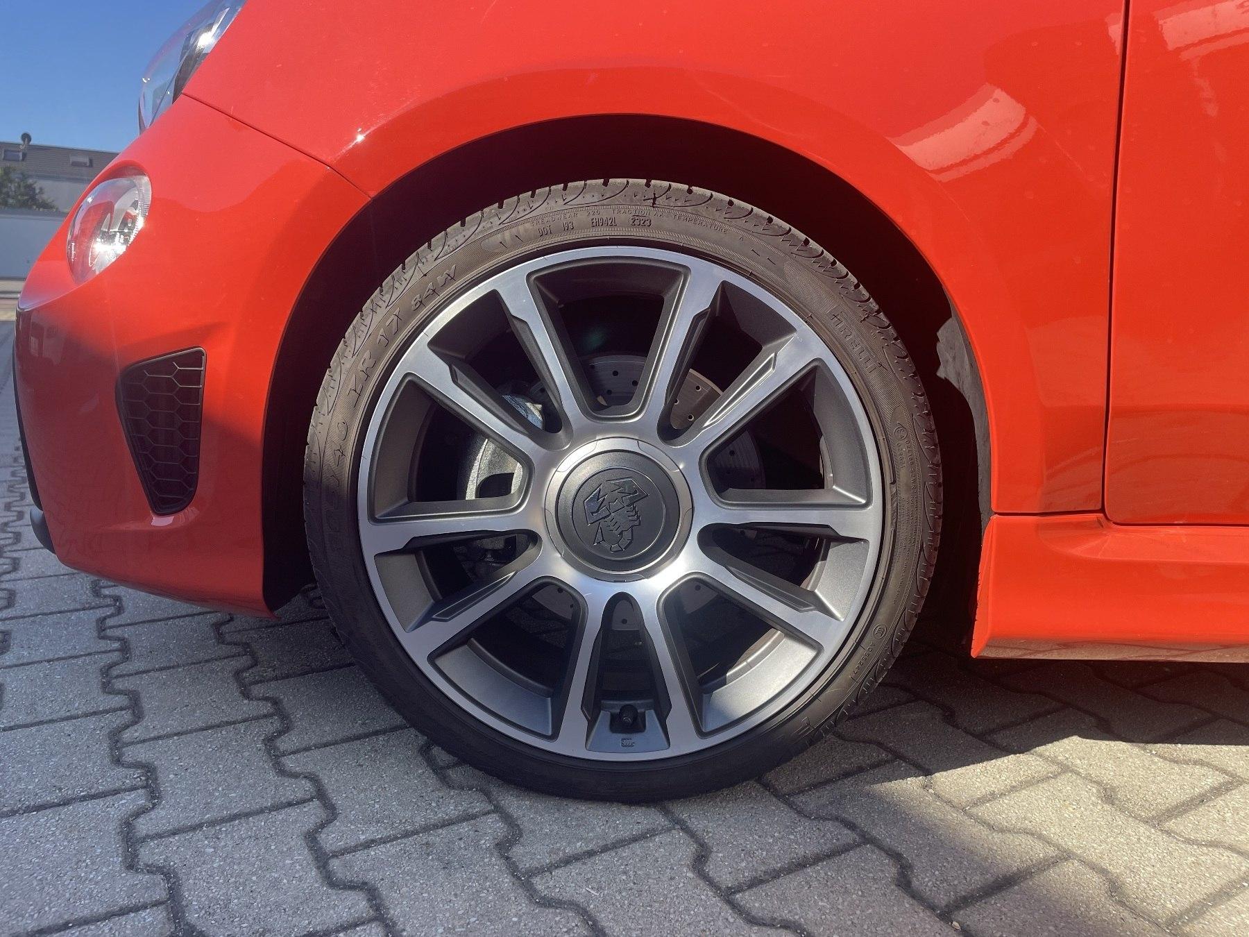 Fahrzeug-Bild 18