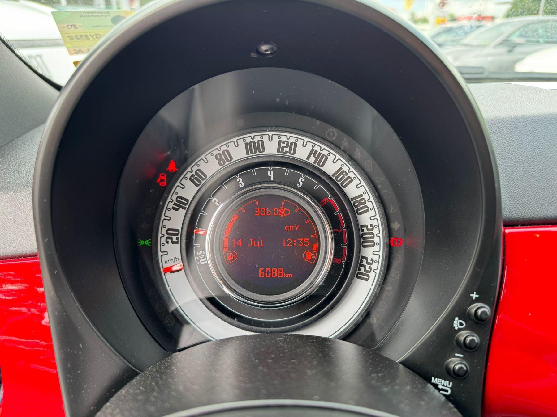 Fahrzeug-Bild 13