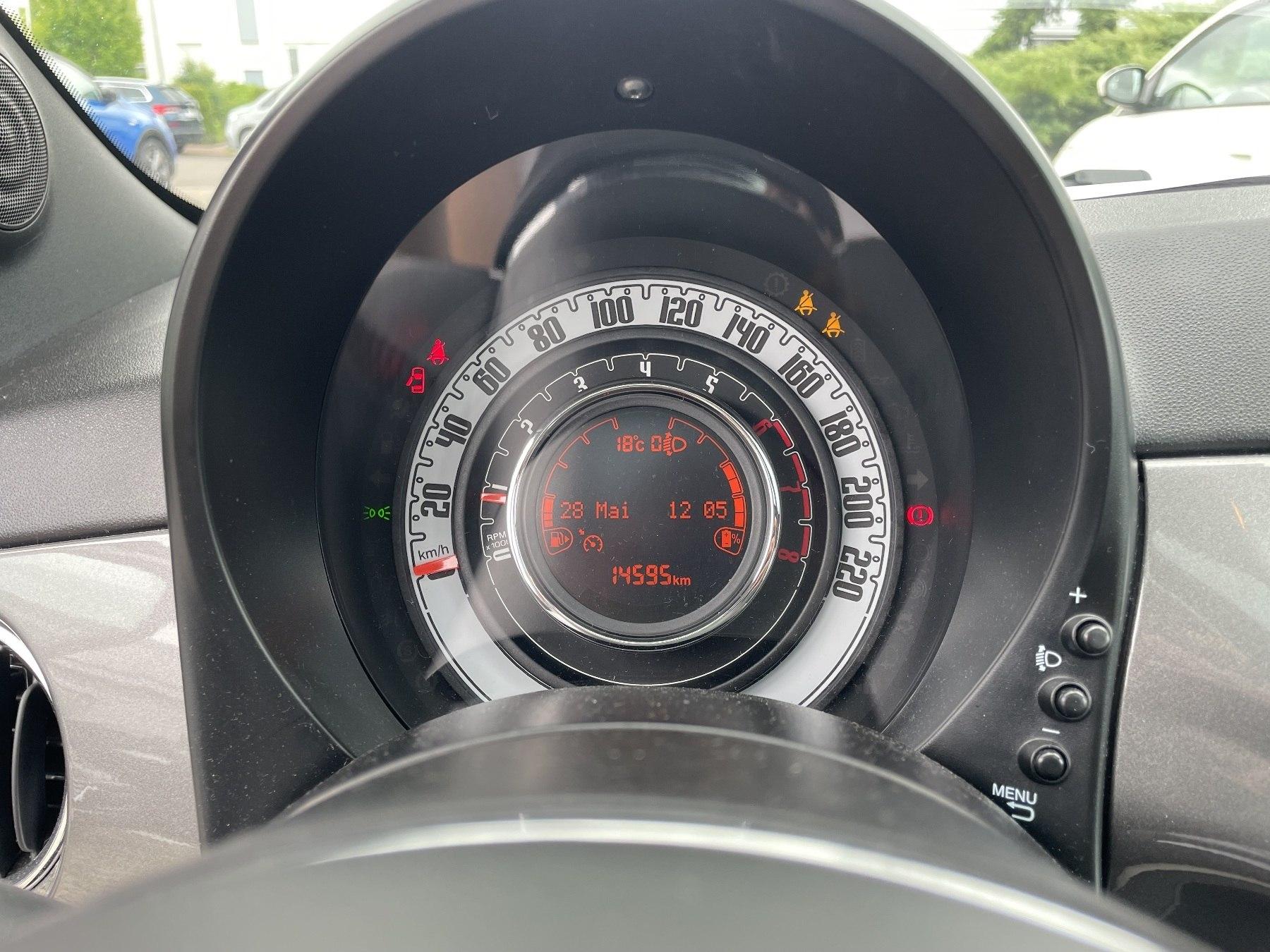 Fahrzeug-Bild 12