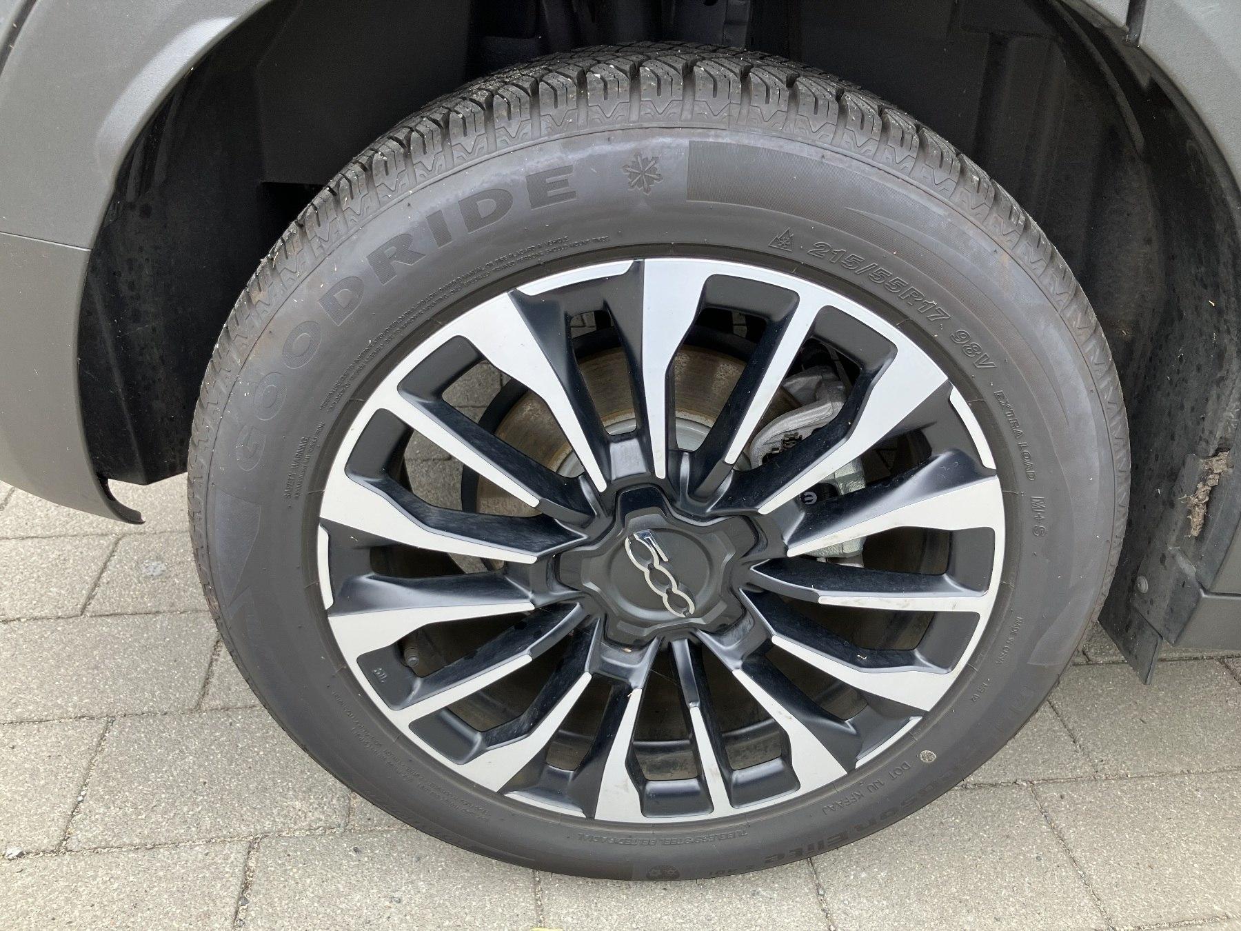 Fahrzeug-Bild 10