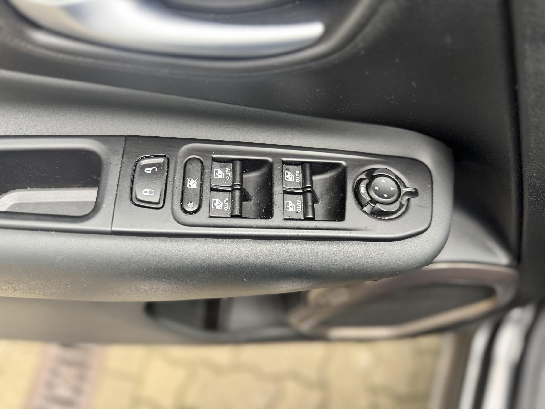 Fahrzeug-Bild 17