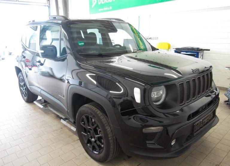 Jeep Renegade 1.5 MHEV Upland Automatik