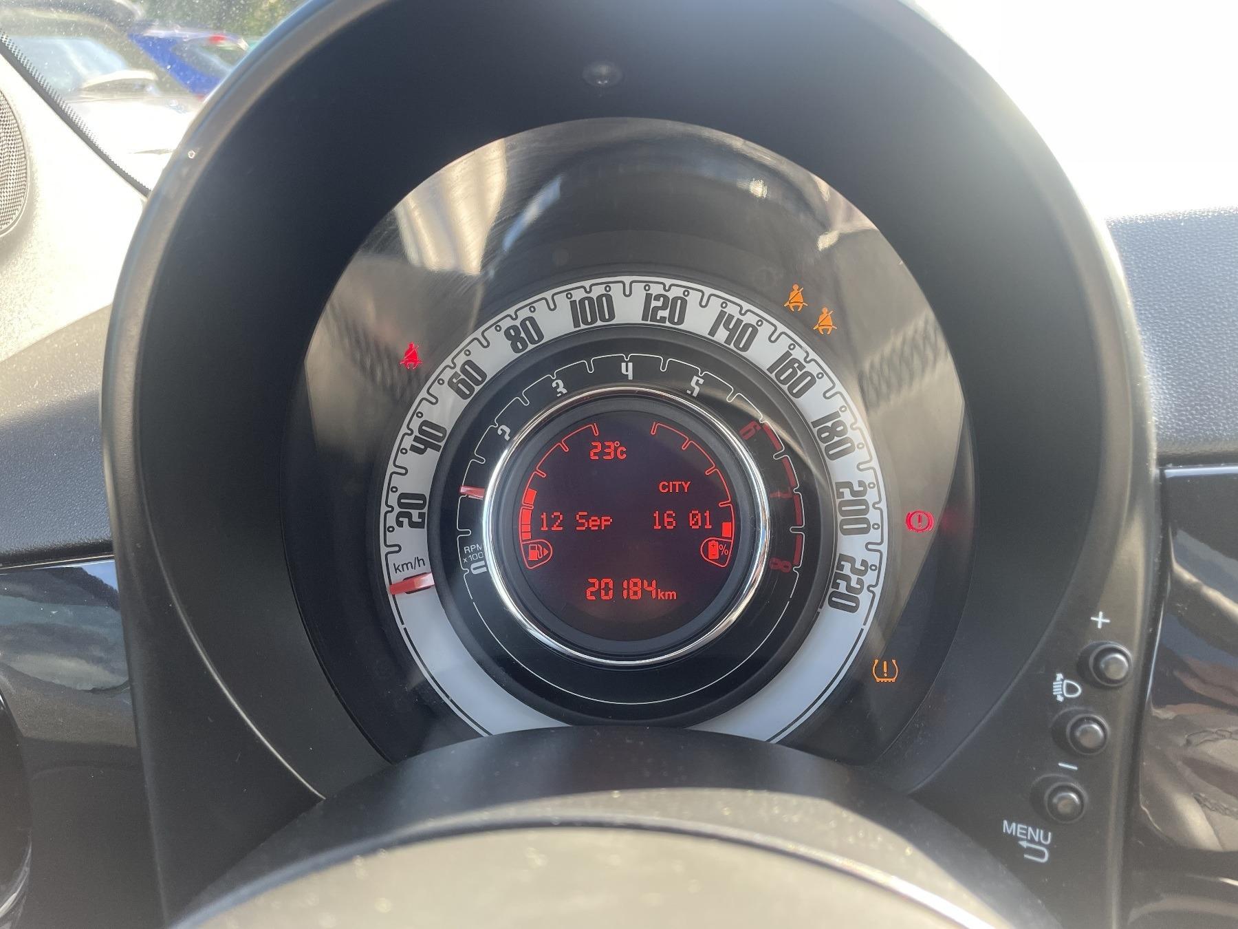 Fahrzeug-Bild 12