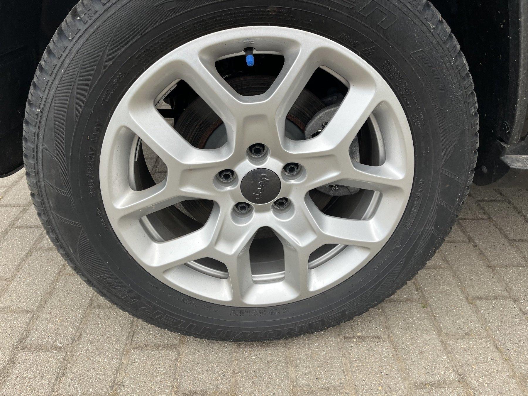 Fahrzeug-Bild 8