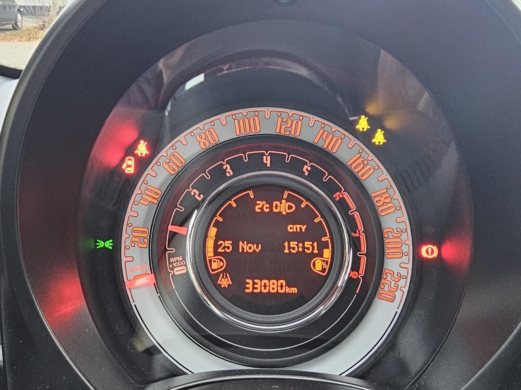 Fahrzeug-Bild 12