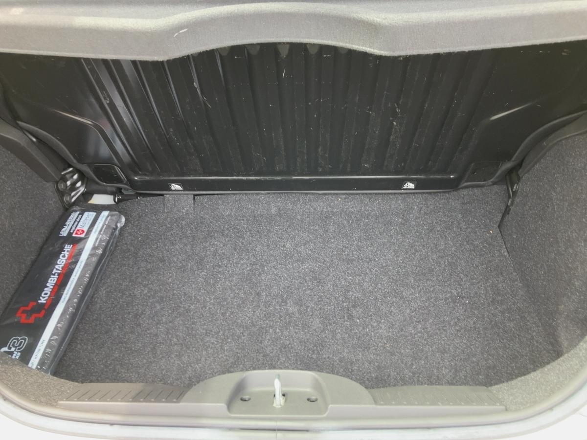 Fahrzeug-Bild 6