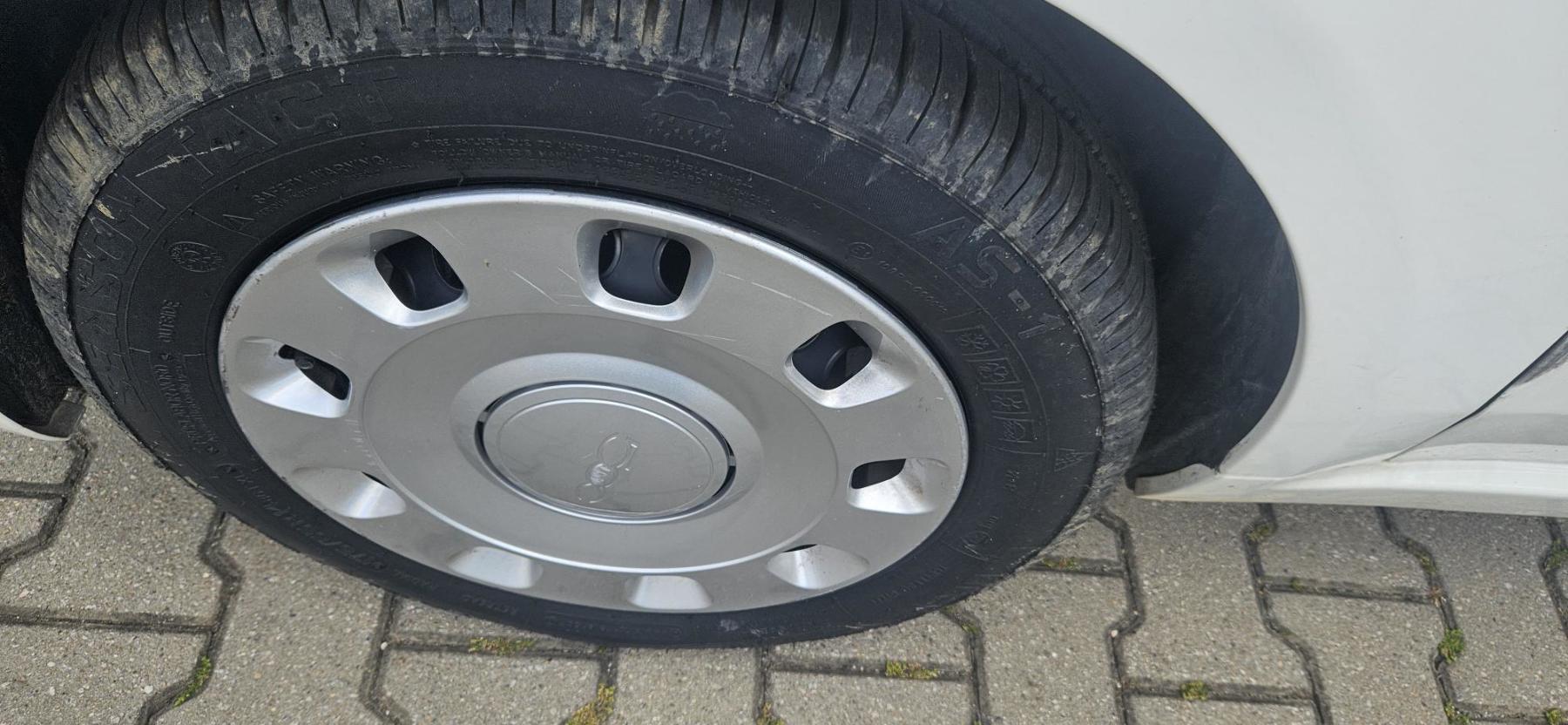 Fahrzeug-Bild 6