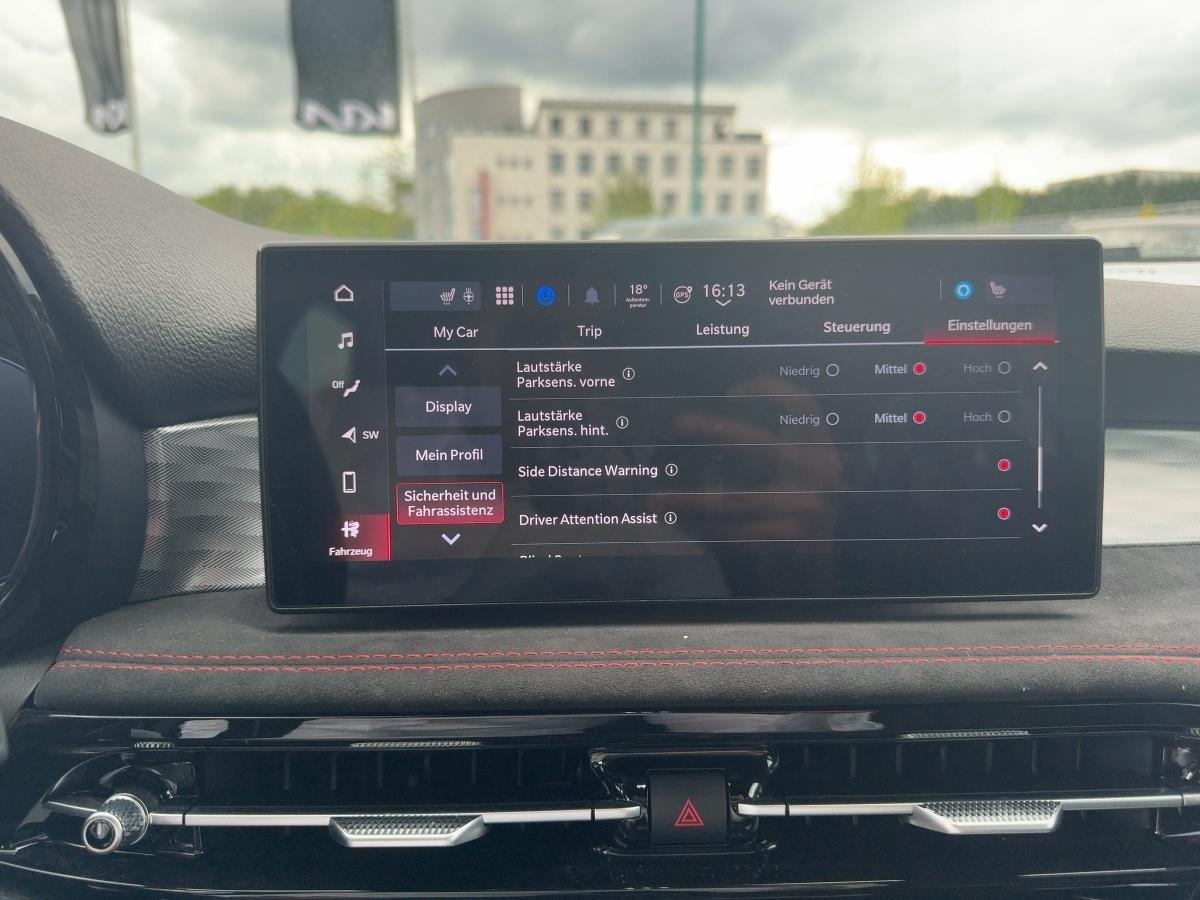 Fahrzeug-Bild 18