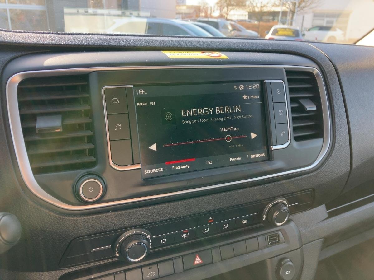 Fahrzeug-Bild 11