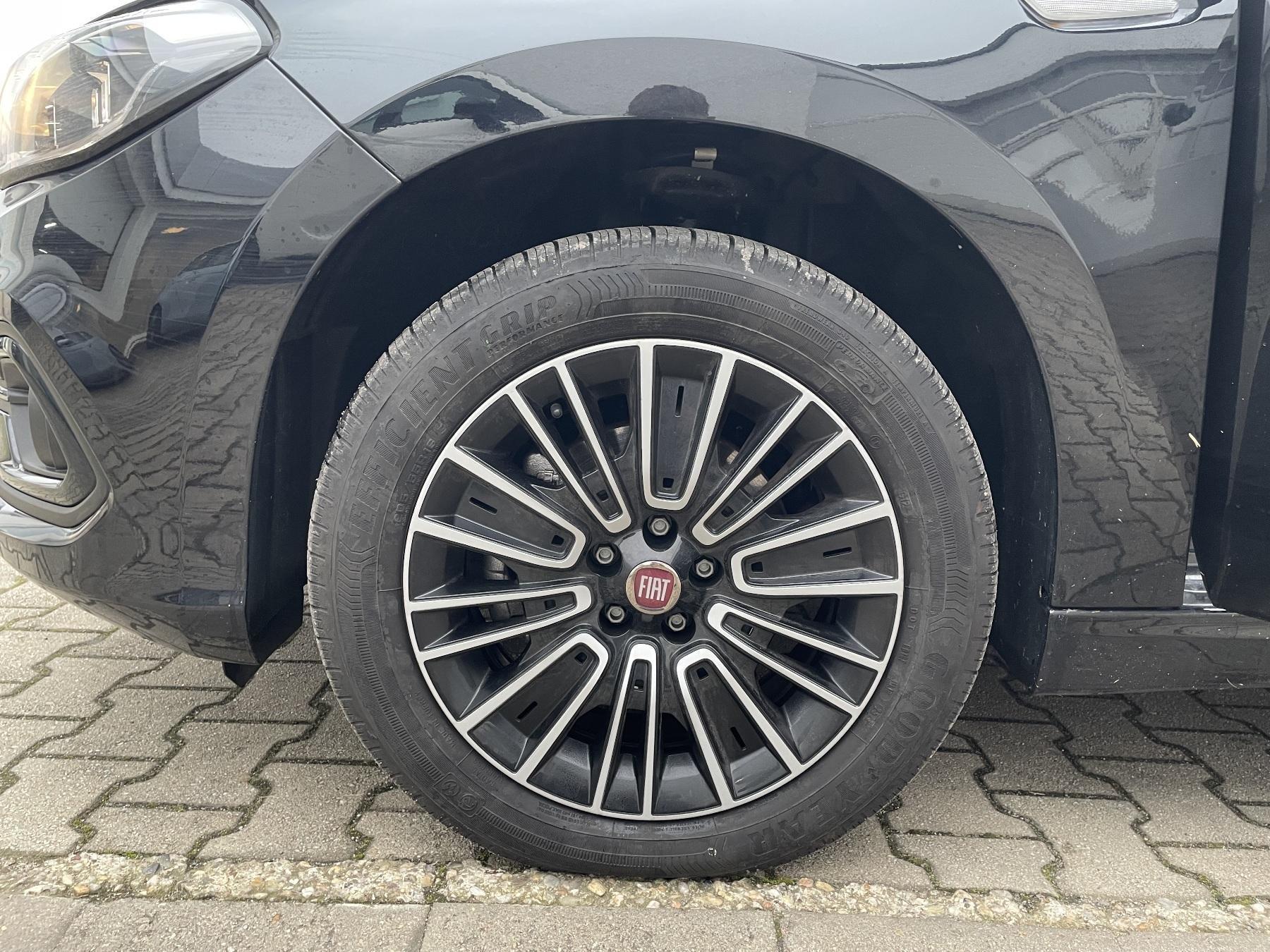 Fahrzeug-Bild 15