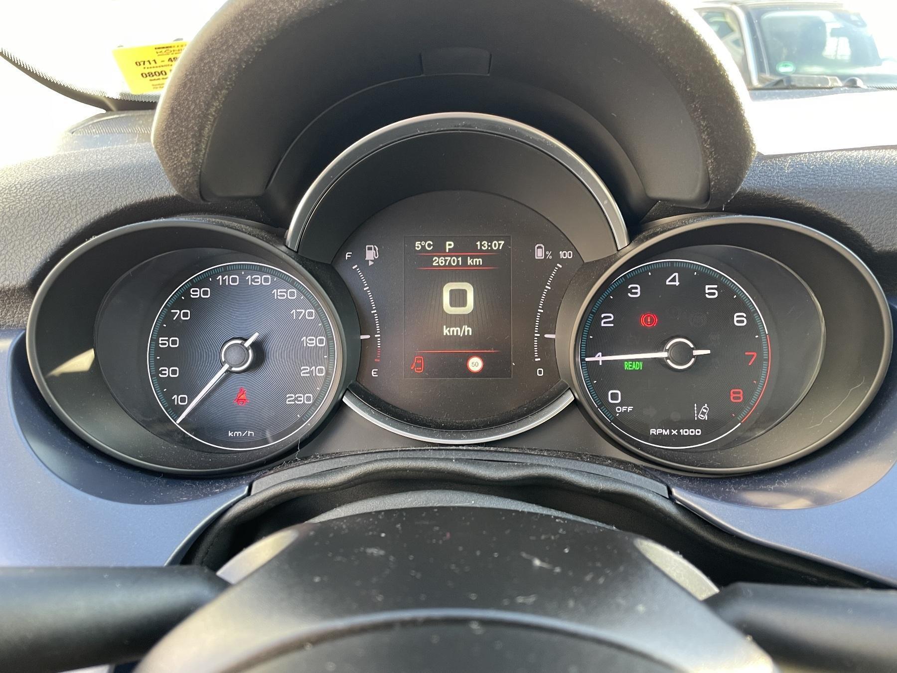 Fahrzeug-Bild 12