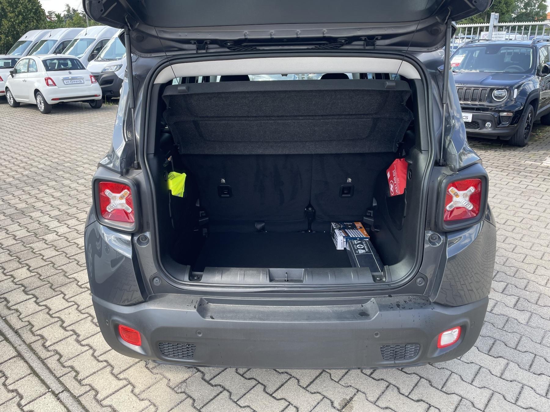 Fahrzeug-Bild 12