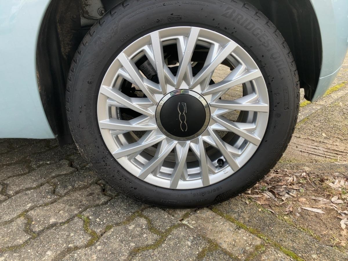 Fahrzeug-Bild 12