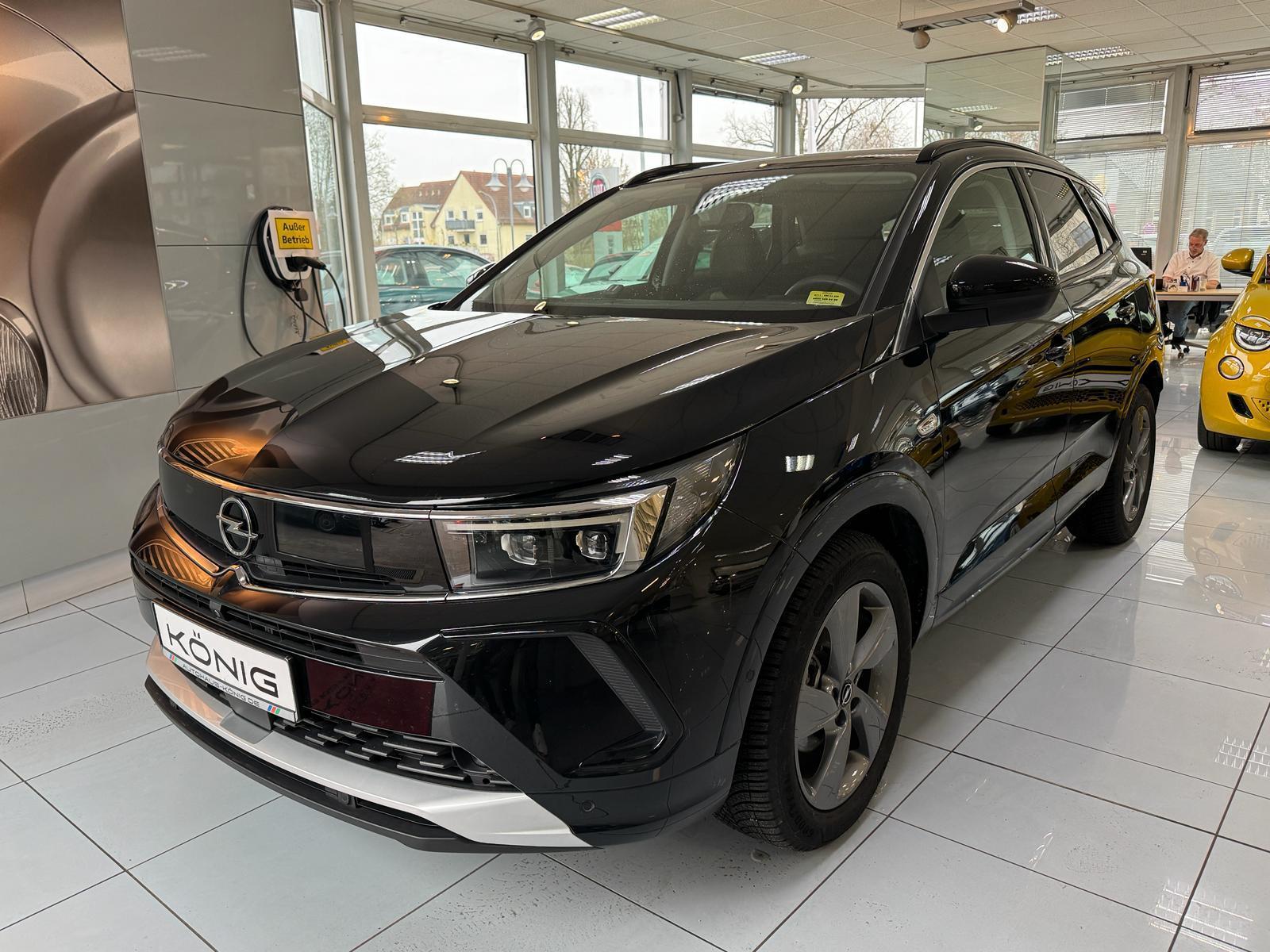 Opel Grandland 1.2 T Elegance