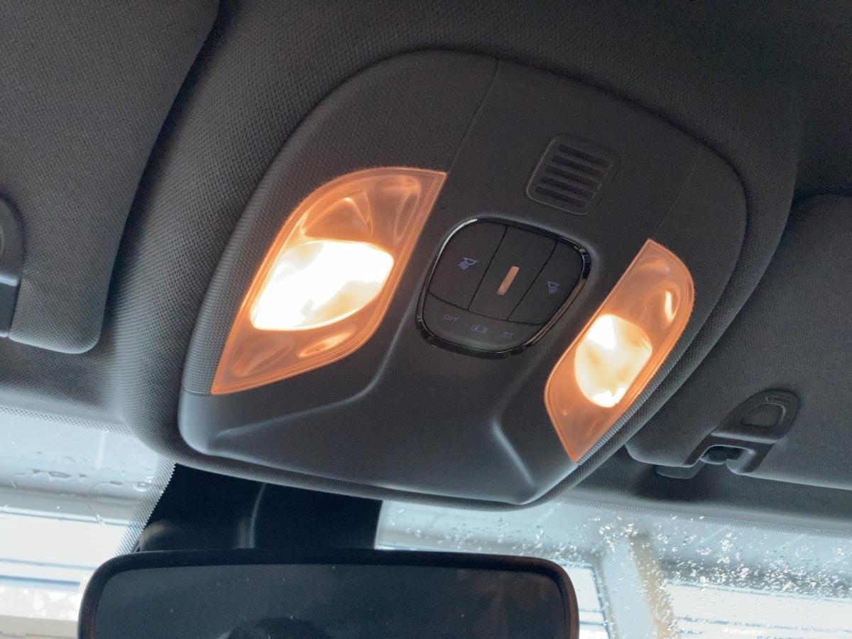 Fahrzeug-Bild 17