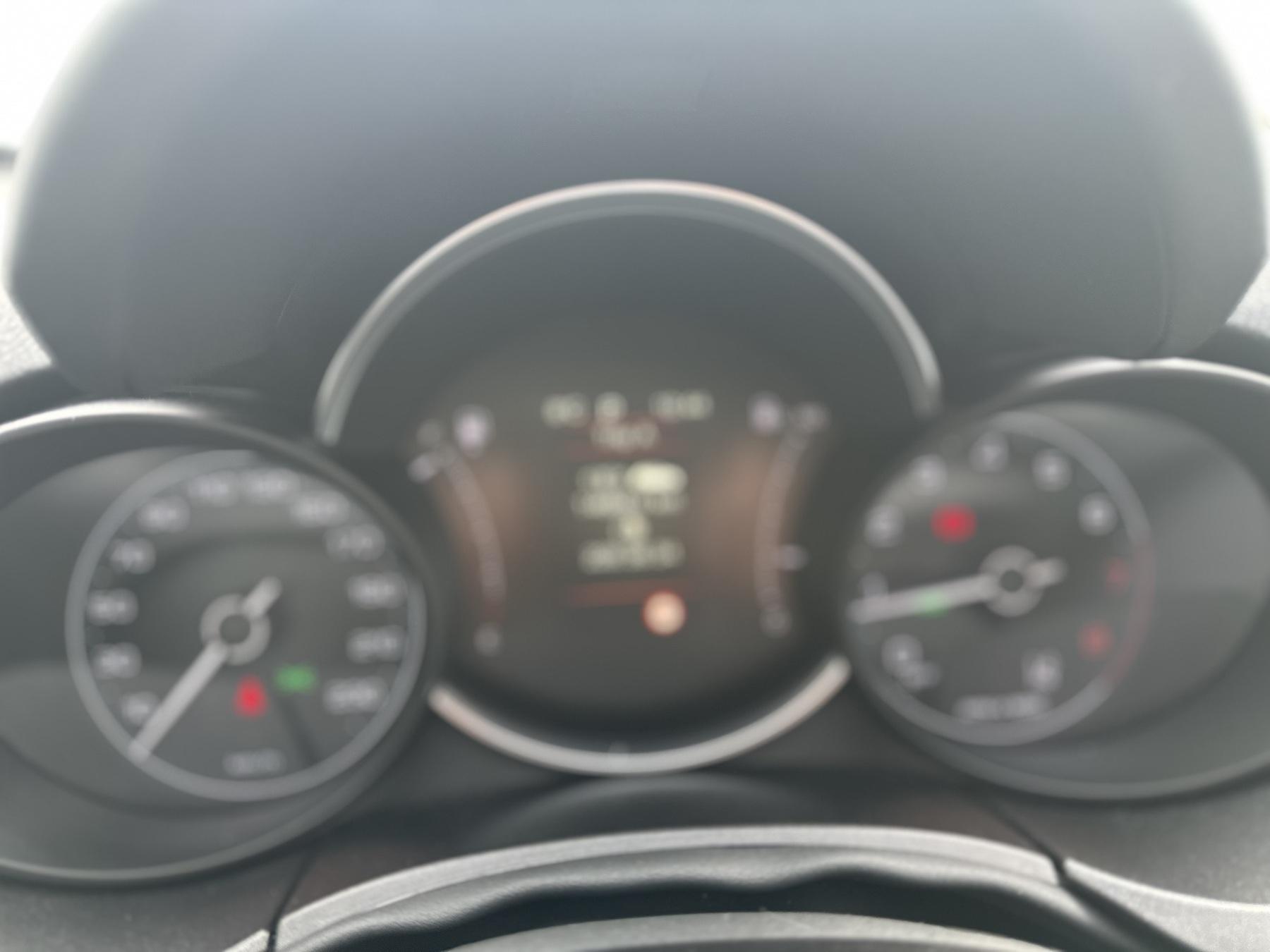 Fahrzeug-Bild 13