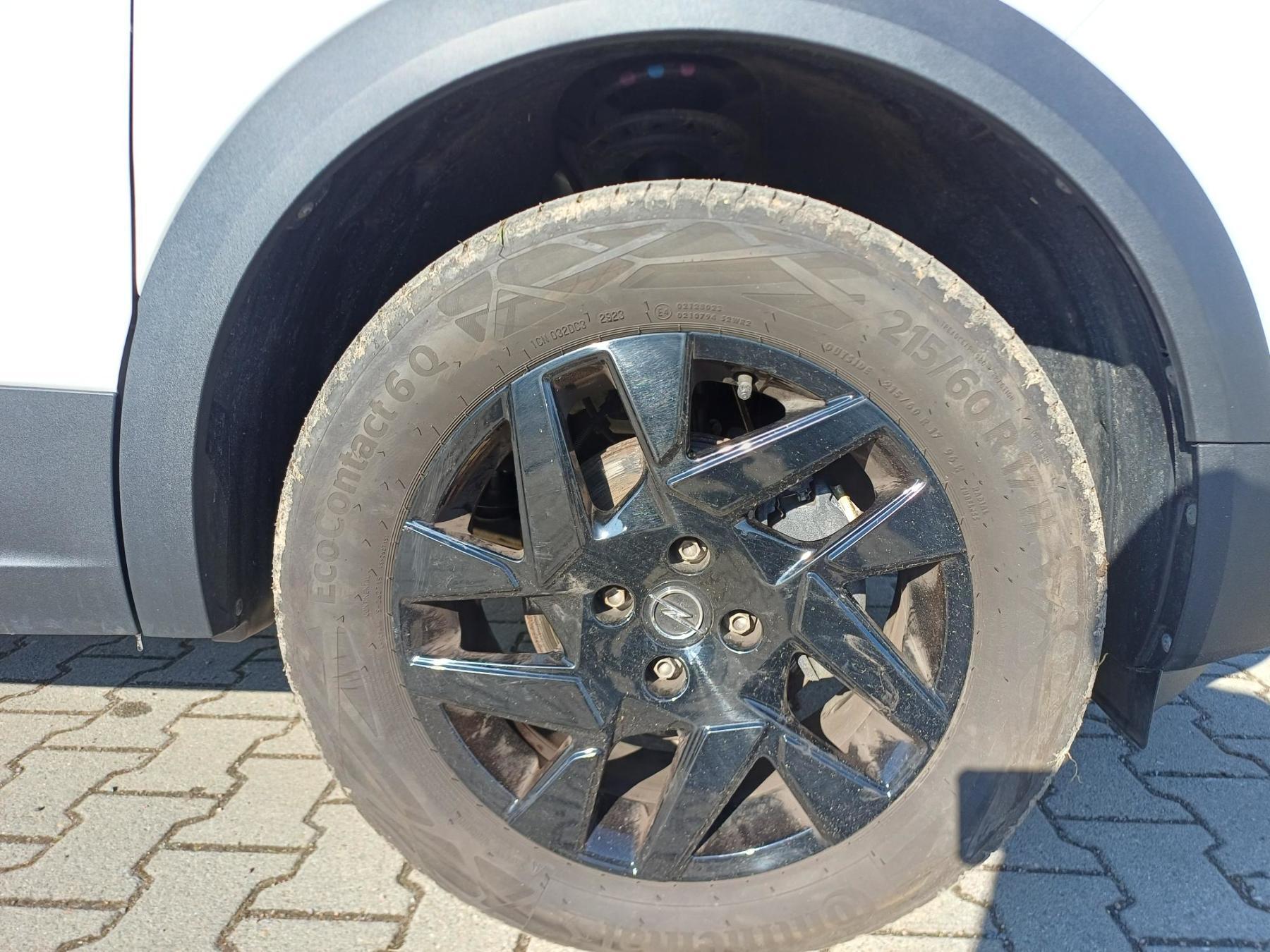 Fahrzeug-Bild 6