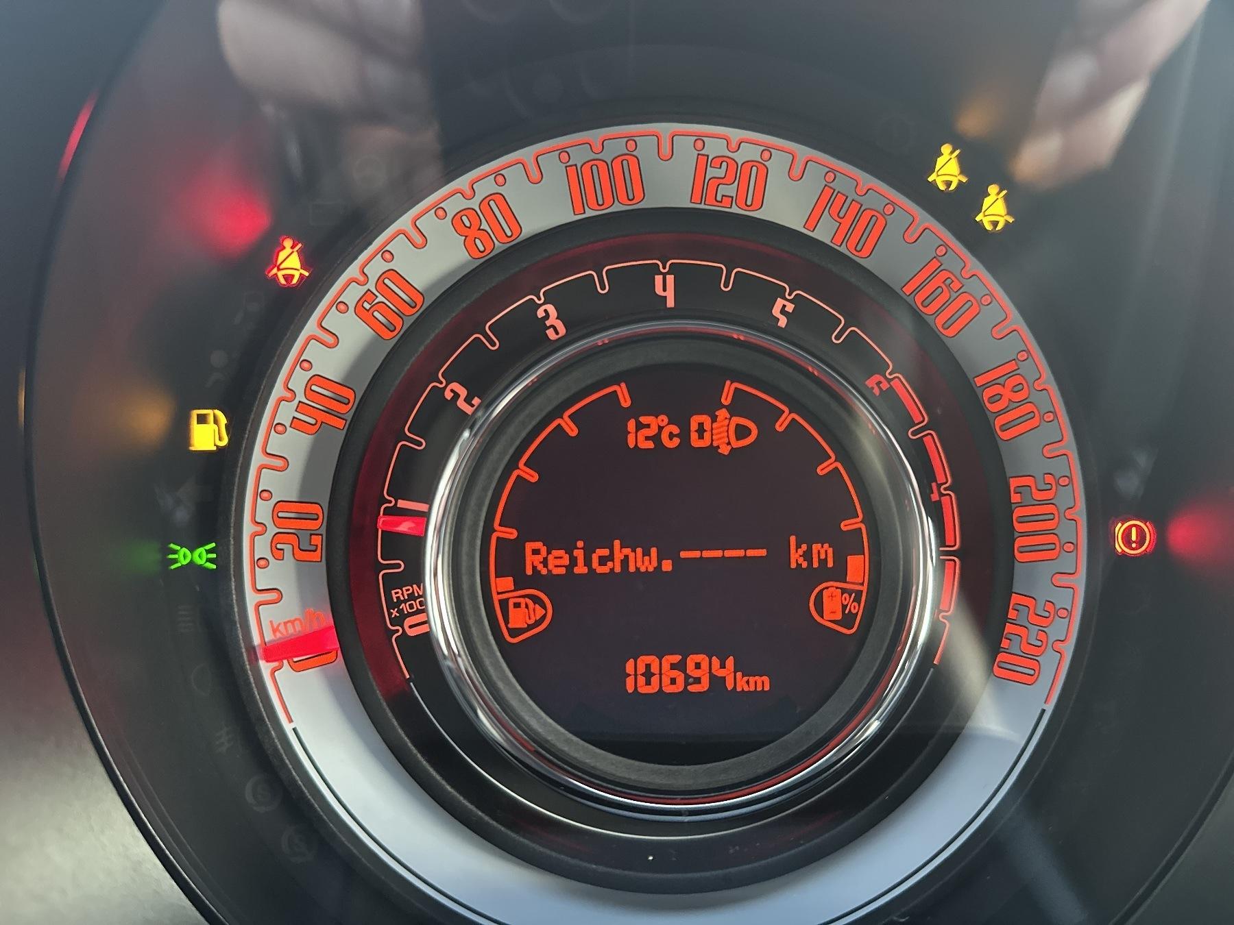 Fahrzeug-Bild 12