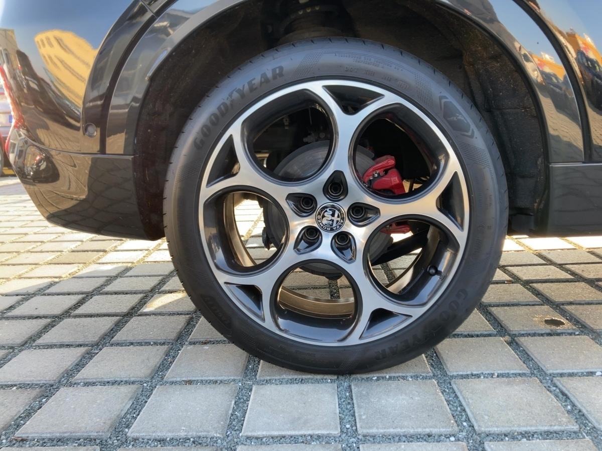 Fahrzeug-Bild 6