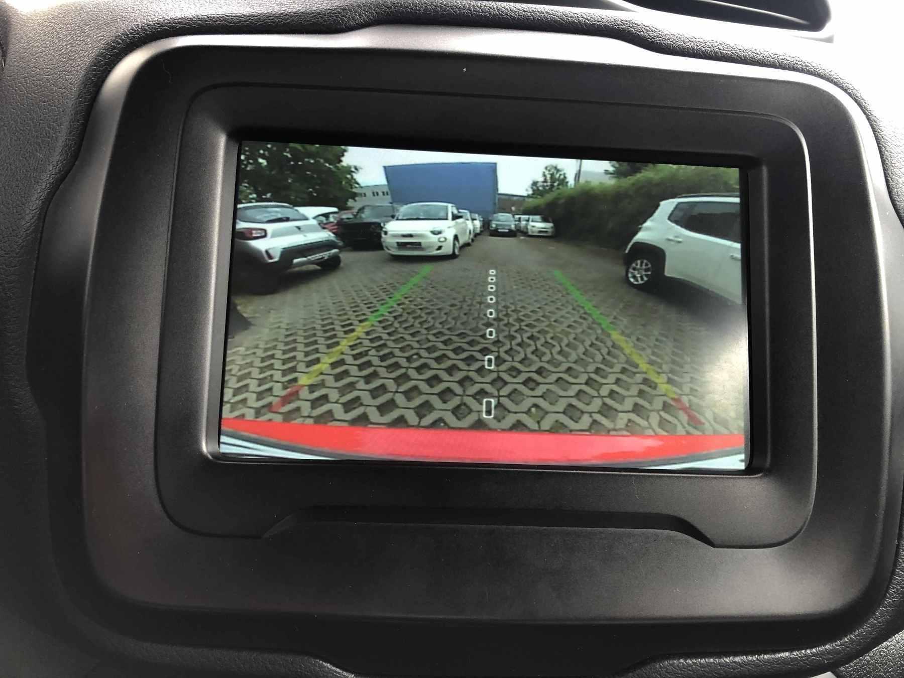 Fahrzeug-Bild 18
