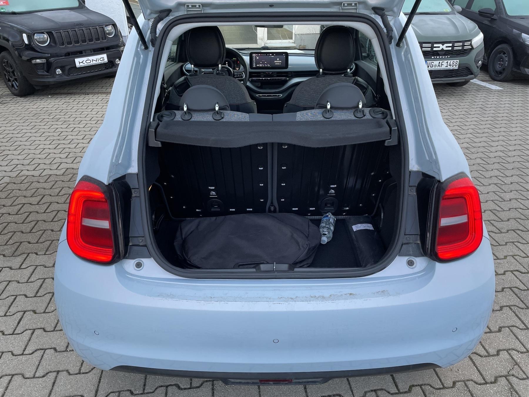 Fahrzeug-Bild 13