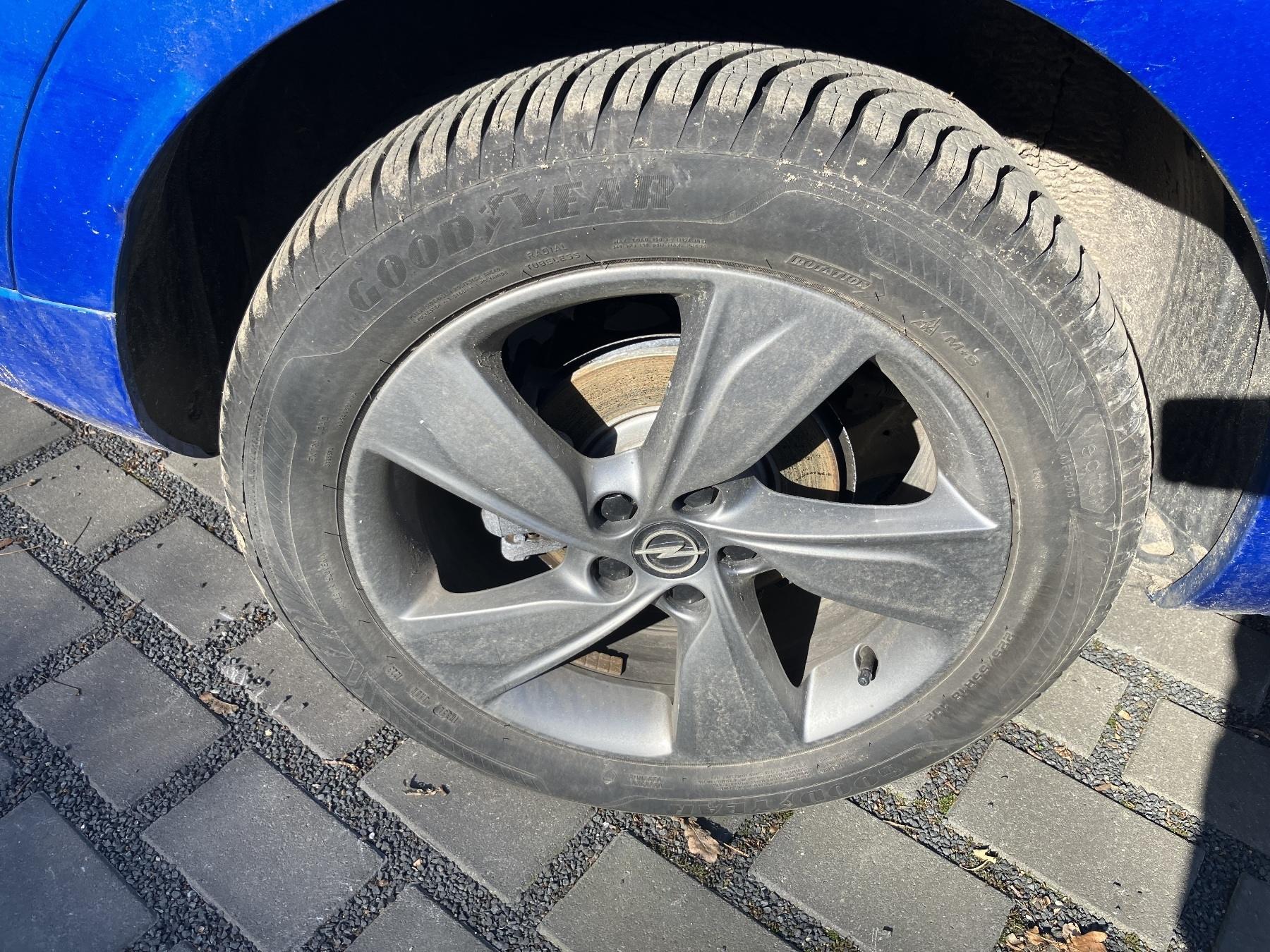 Fahrzeug-Bild 11