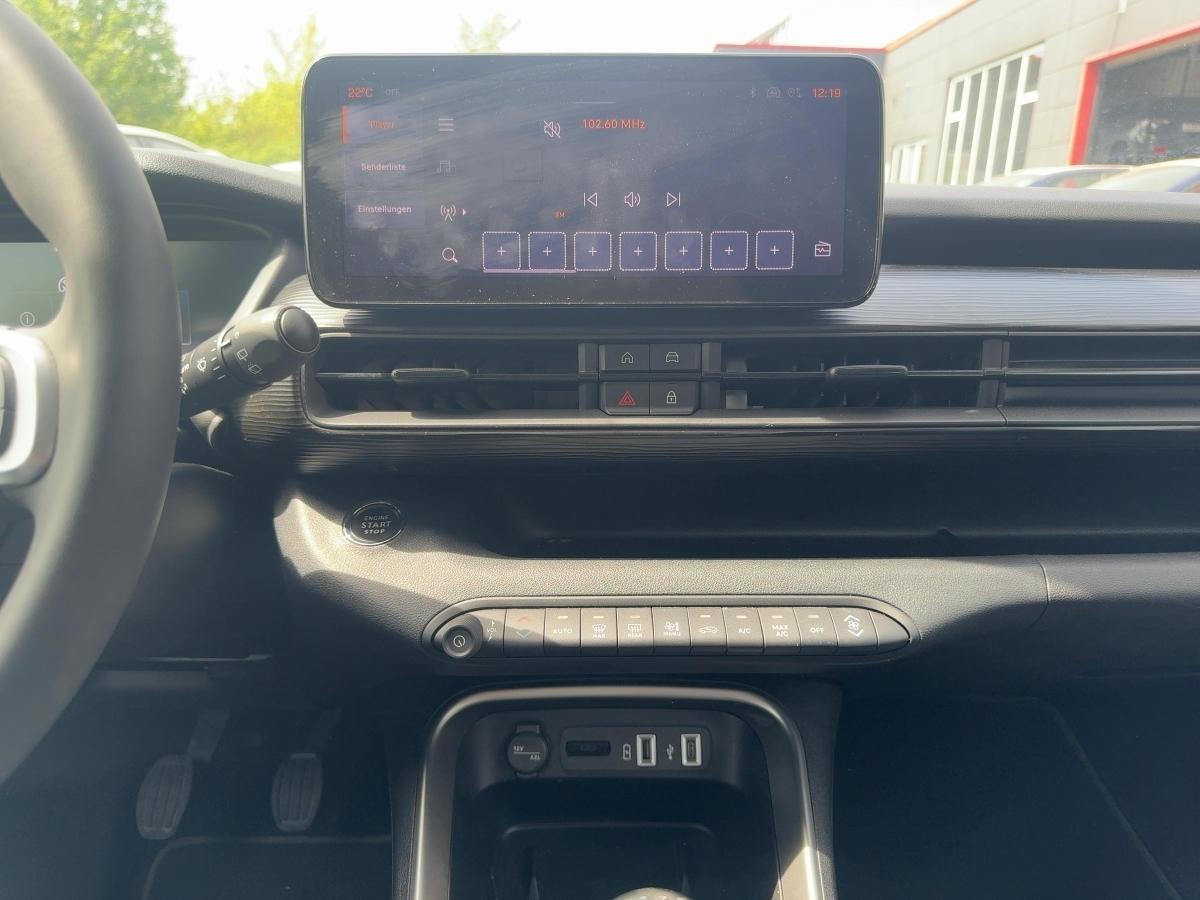 Fahrzeug-Bild 12