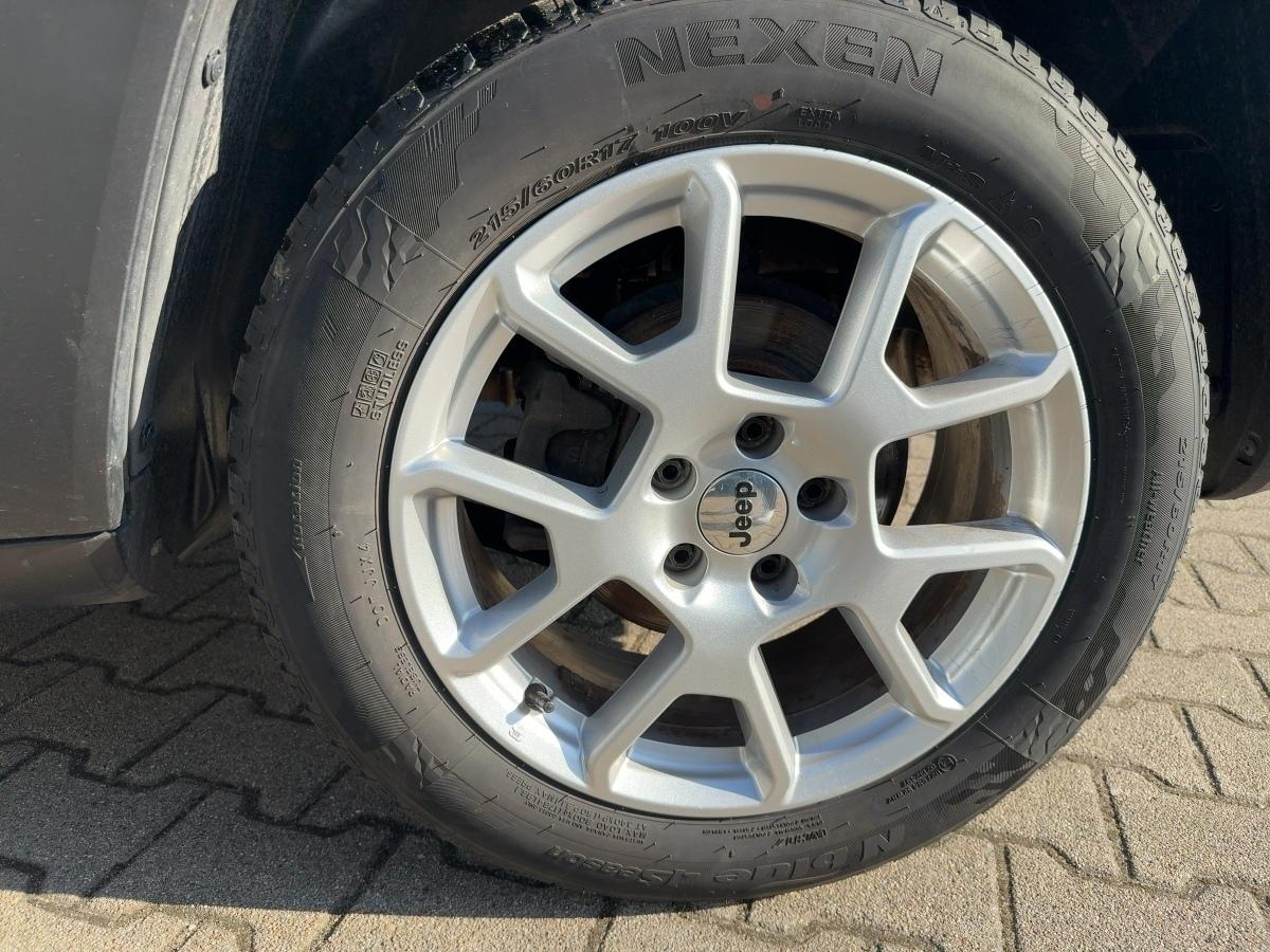 Fahrzeug-Bild 13