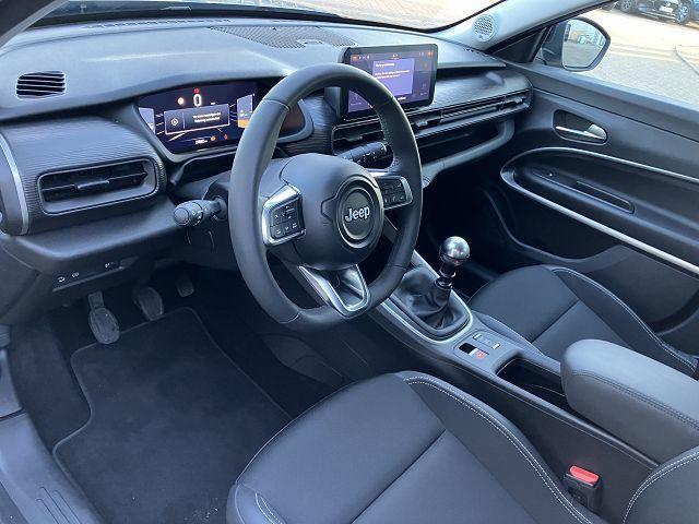 Fahrzeug-Bild 14
