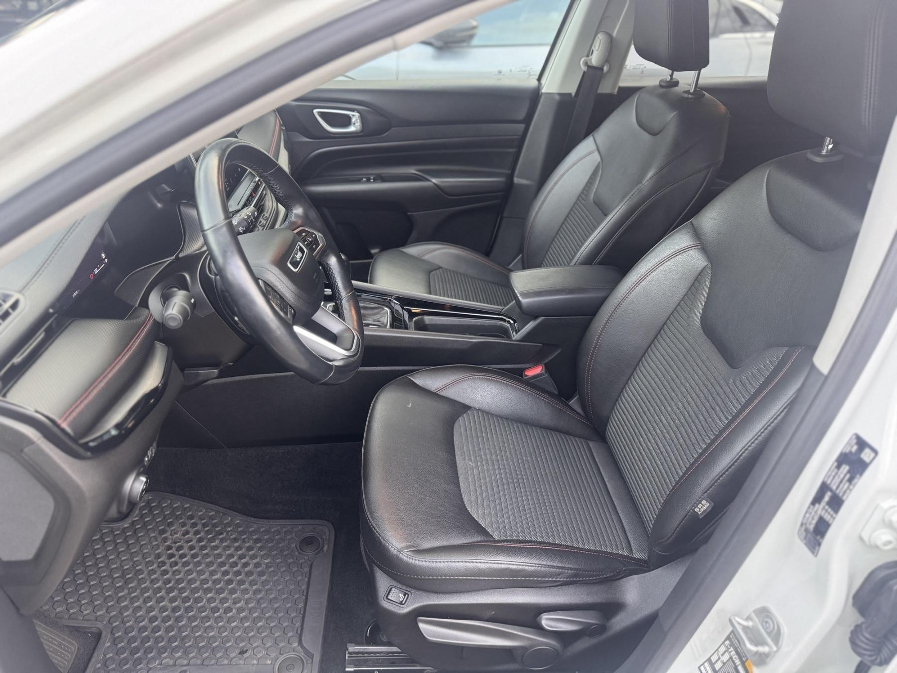 Fahrzeug-Bild 11